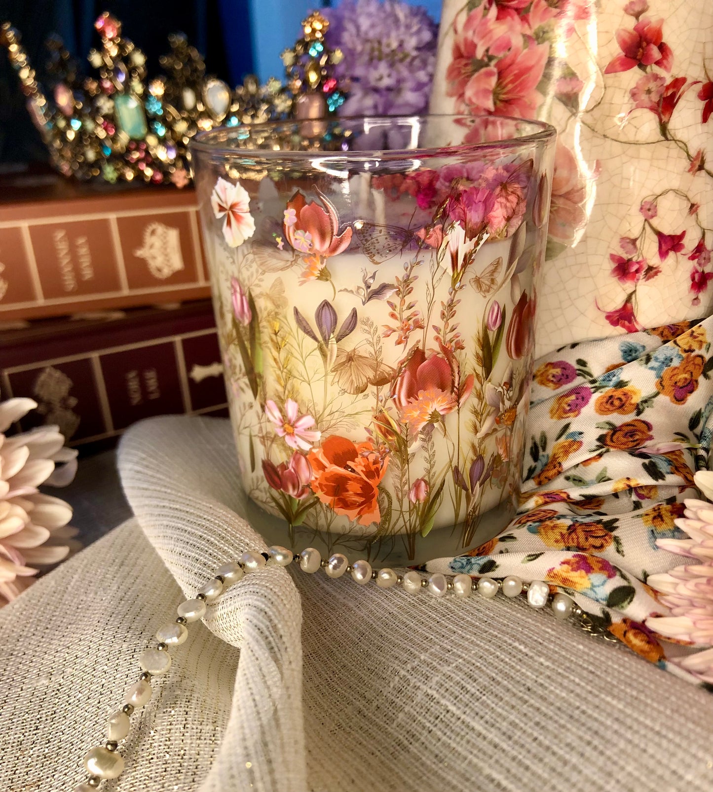 Bougie verre fleuri "Agrumes, Pivoine, Beurre d'iris"
